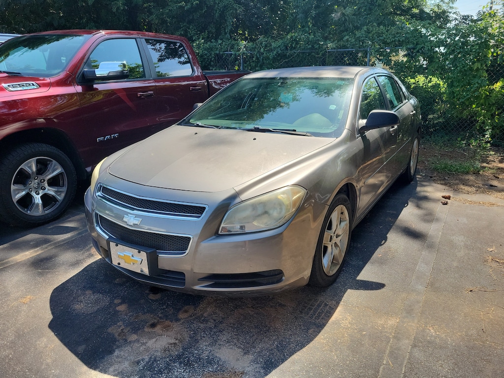 Used 2010 Chevrolet Malibu 4dr Sdn LS w/1LS Sedan