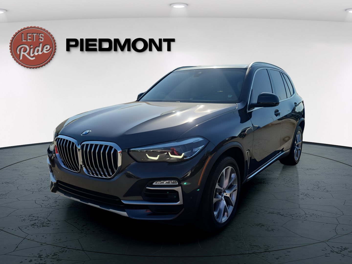2021 BMW X5 sDrive40i's photo