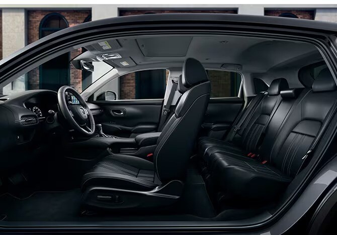 honda%20hr-v%20interior%202025.jpeg
