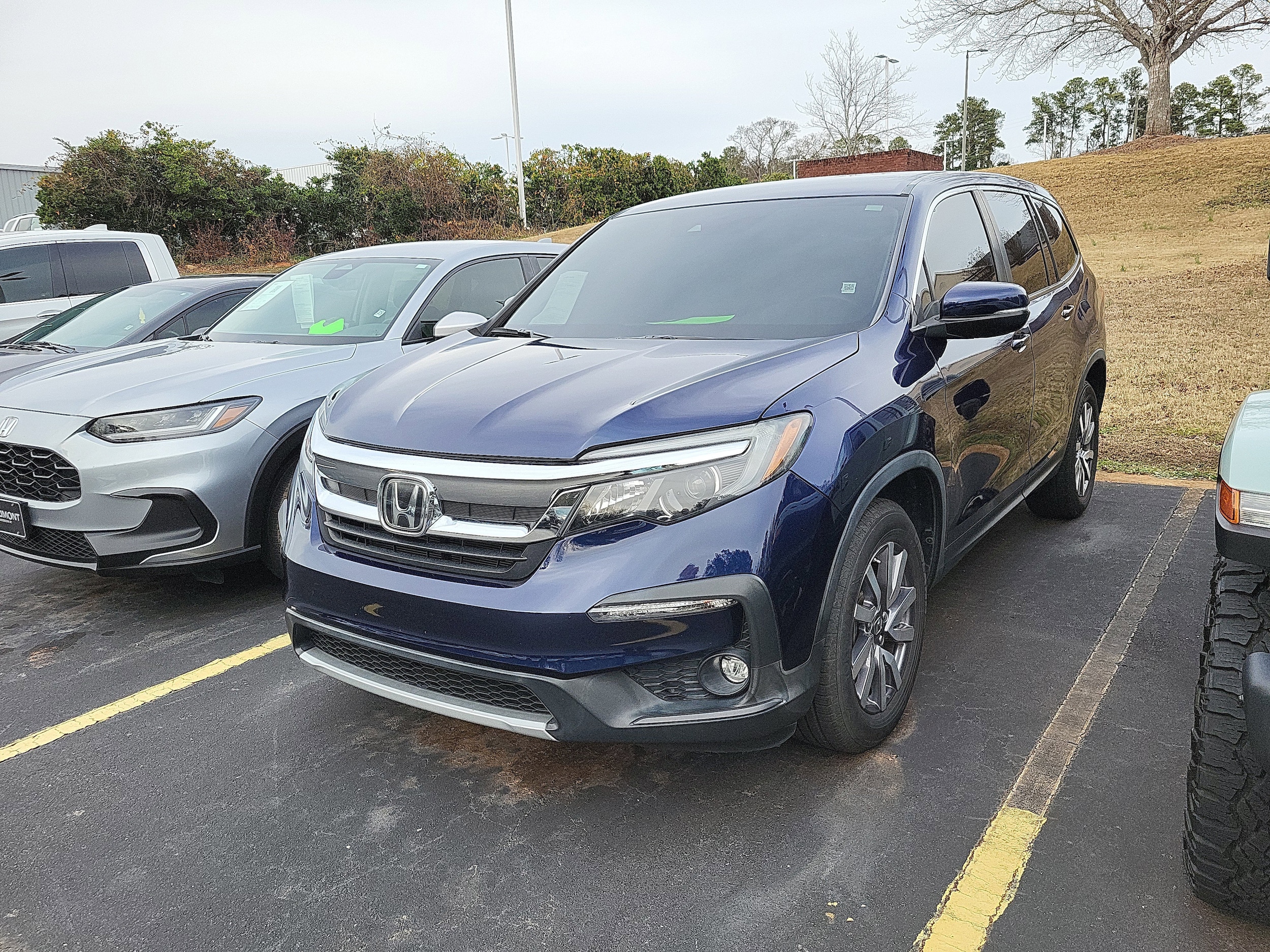 2020 Honda Pilot EX's photo