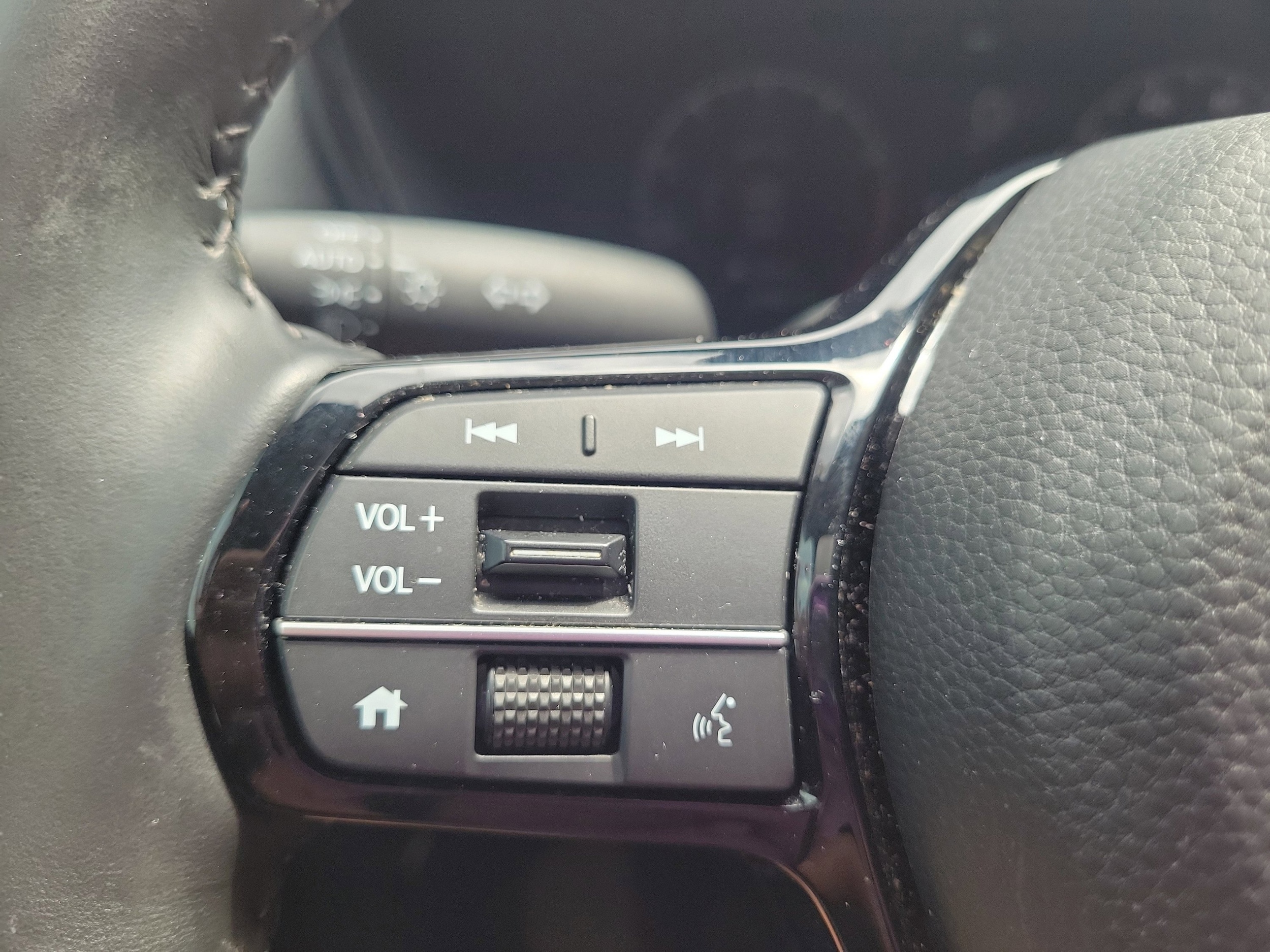 2023 Honda CR-V EX-L - Photo 28