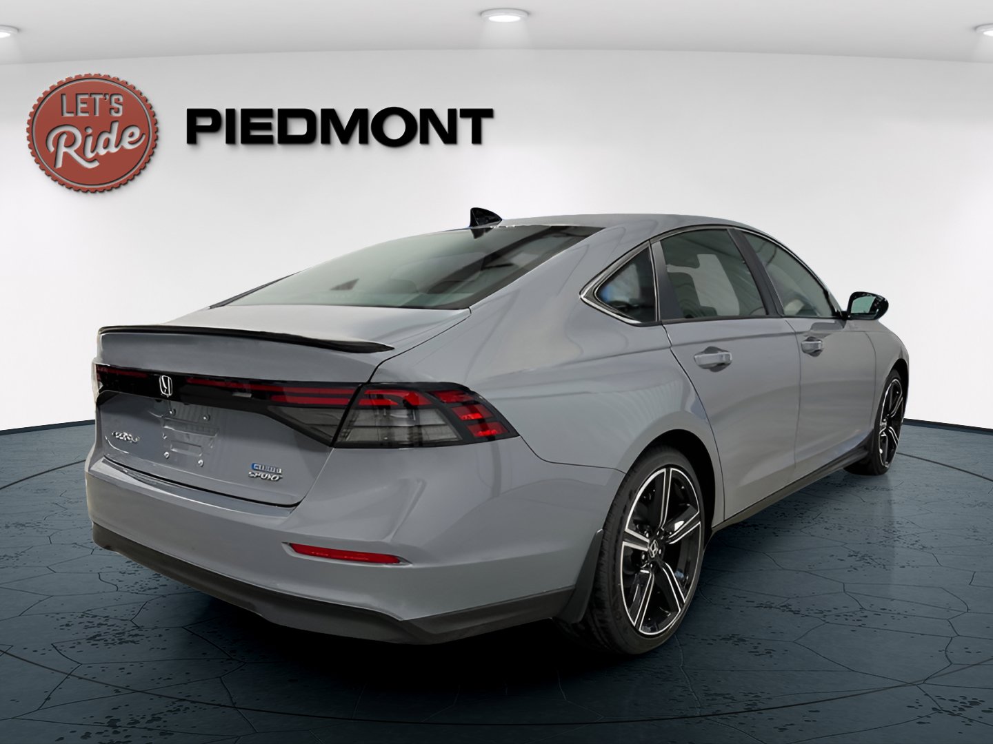 2025 Honda Accord Hybrid Sport photo 3