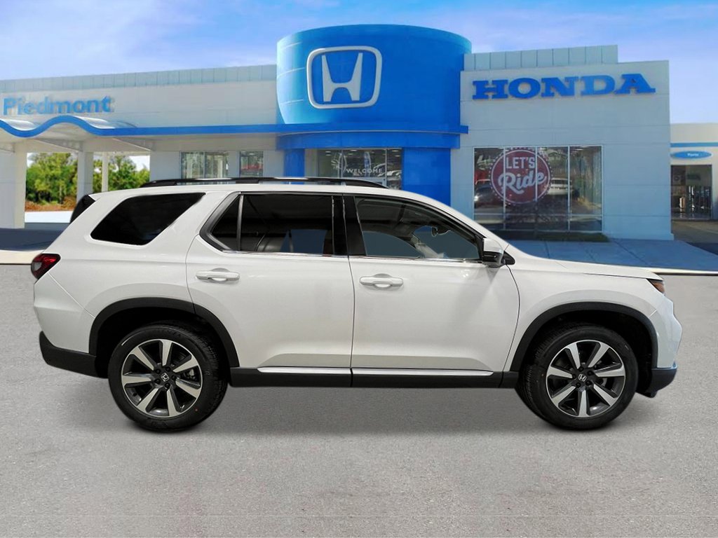 2025 Honda Pilot Touring photo 2