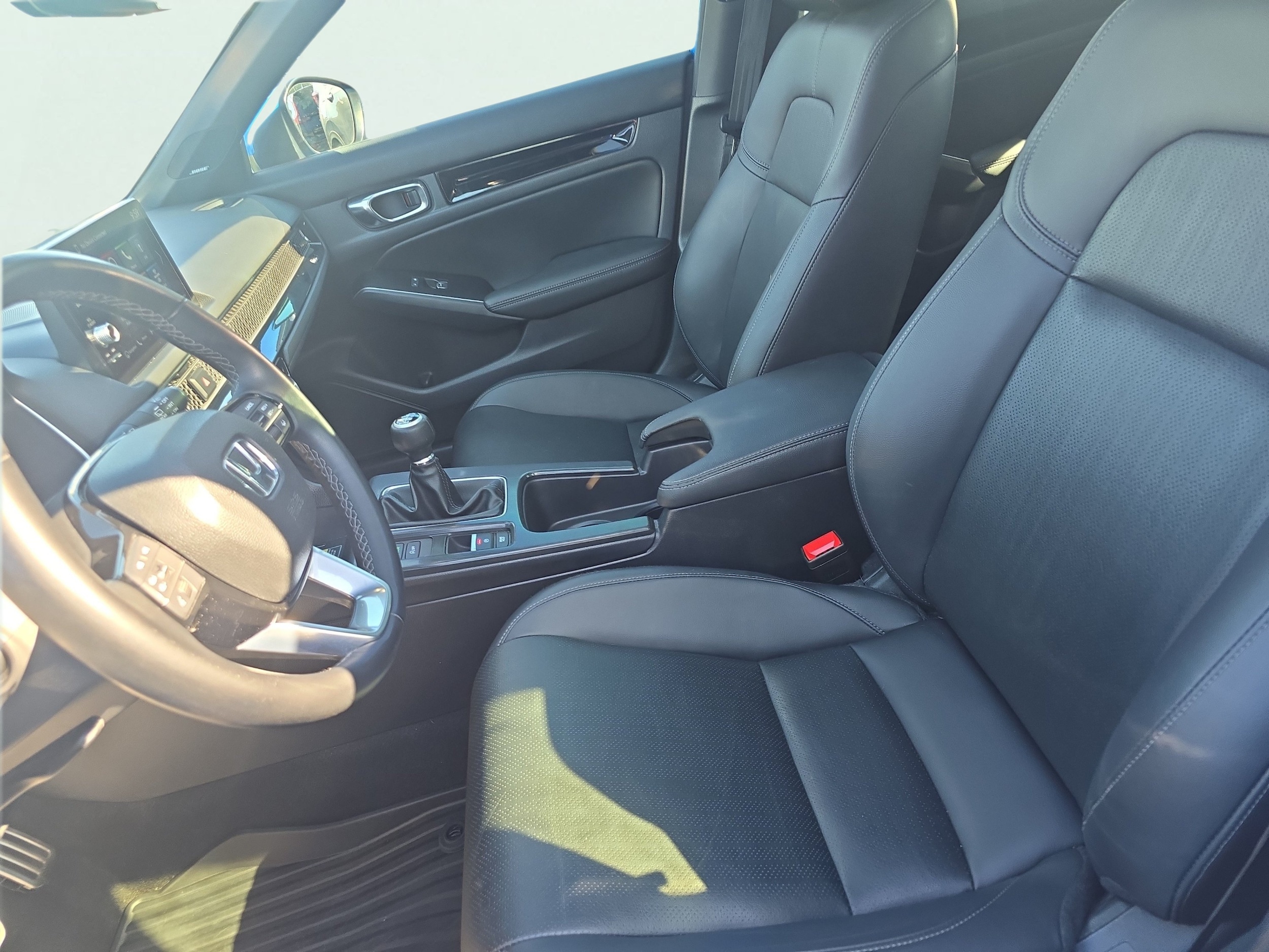 2024 Honda Civic Hatchback Sport Touring - Photo 23