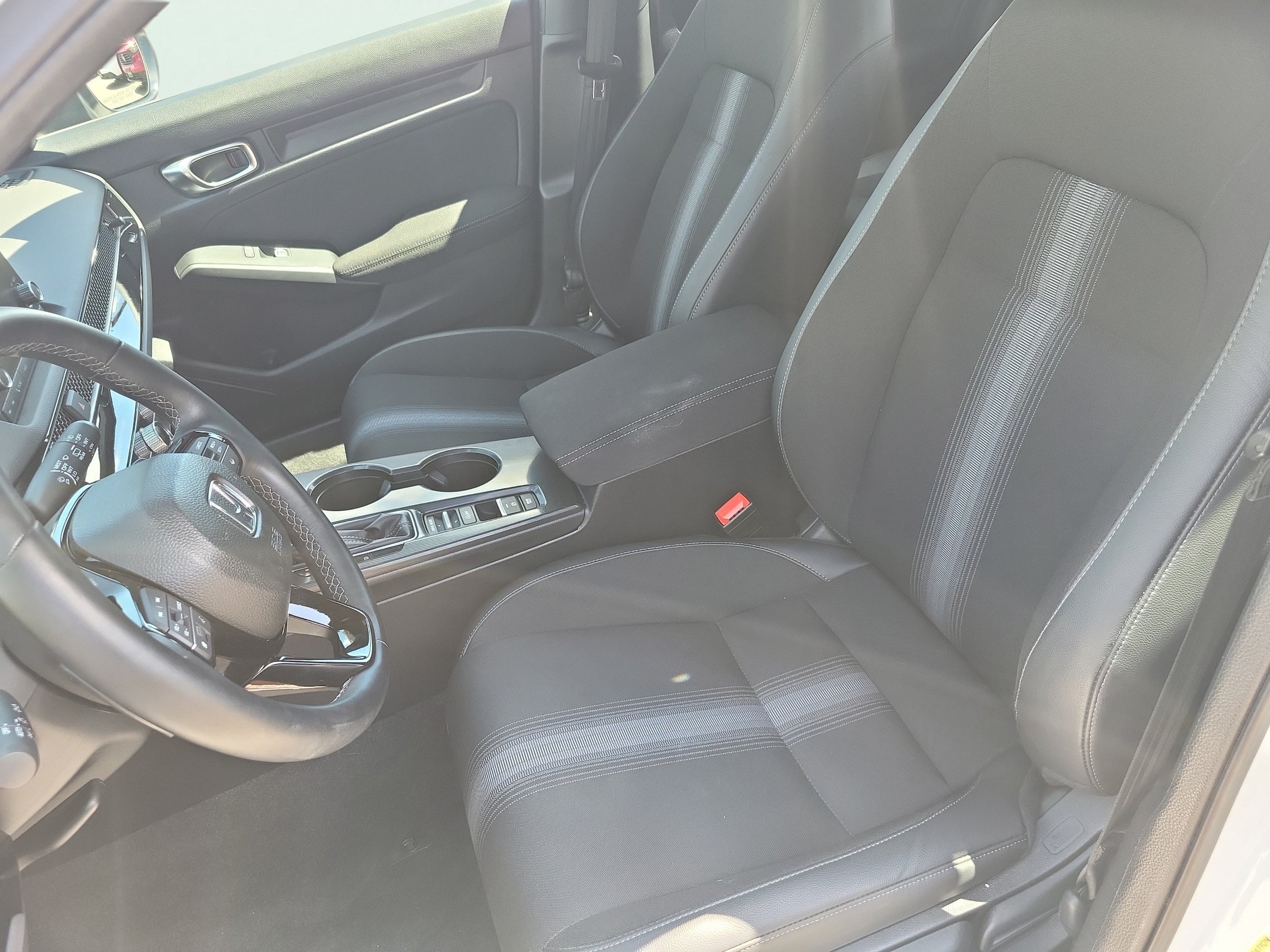 2024 Honda Civic Hatchback Sport - Photo 22