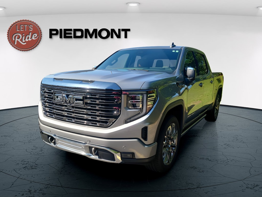 Used 2023 GMC Sierra 1500 4WD Crew Cab 147 Denali Ultimate Truck Crew Cab