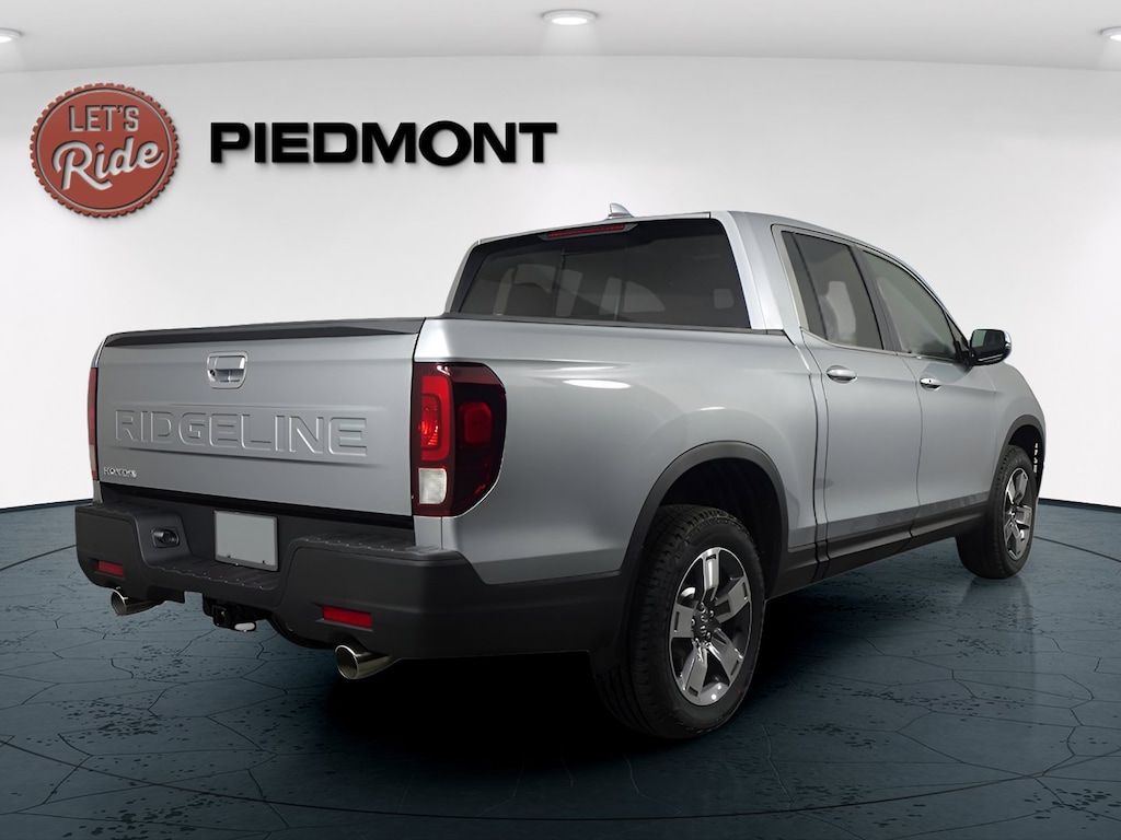 New 2026 Honda Ridgeline RTL Truck Crew Cab