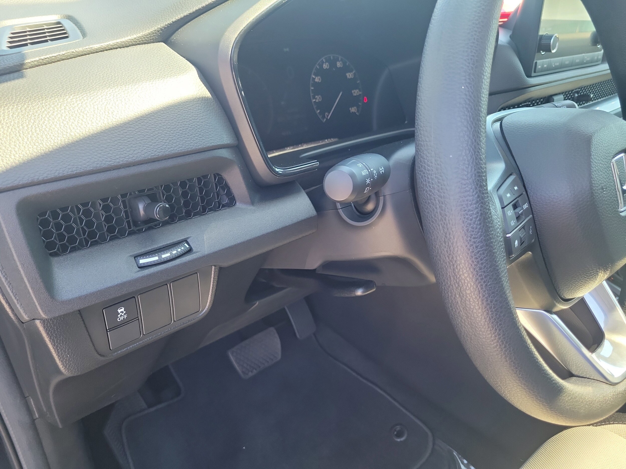 2025 Honda CR-V EX - Photo 28