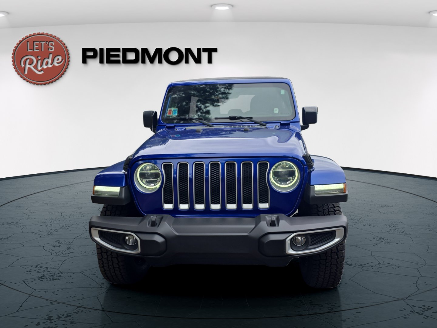 Used 2019 Jeep Wrangler Sahara 4x4 SUV