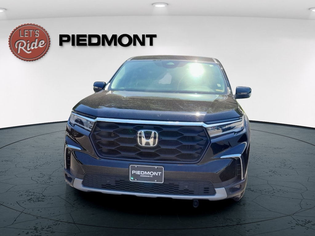 Used 2025 Honda Pilot EX-L 2WD SUV