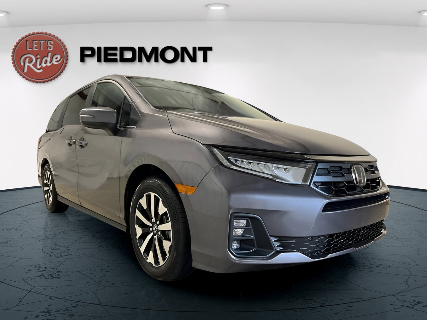 2026 Honda Odyssey EX-L's photo