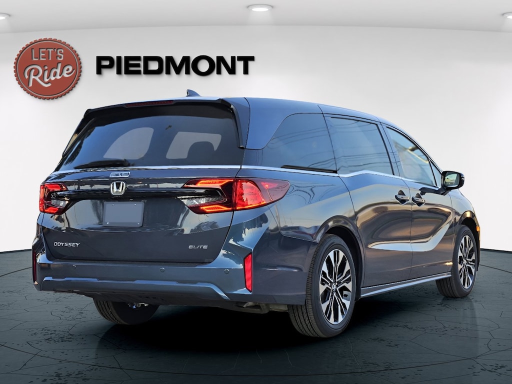 New 2026 Honda Odyssey Elite Van Passenger