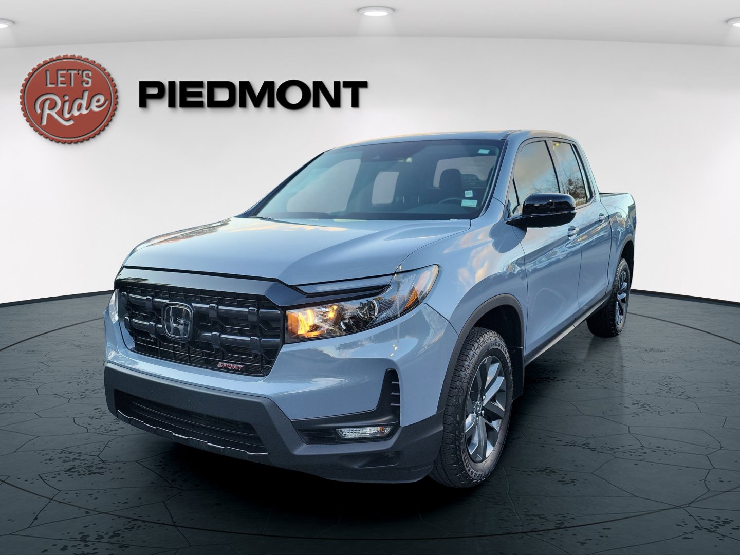 2025 Honda Ridgeline Sport's photo