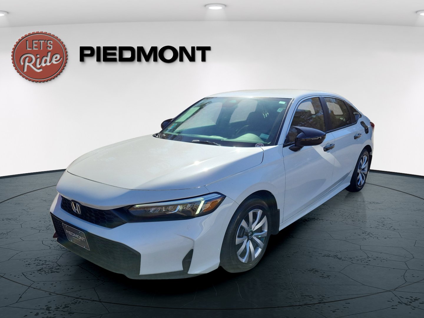 2025 Honda Civic LX's photo