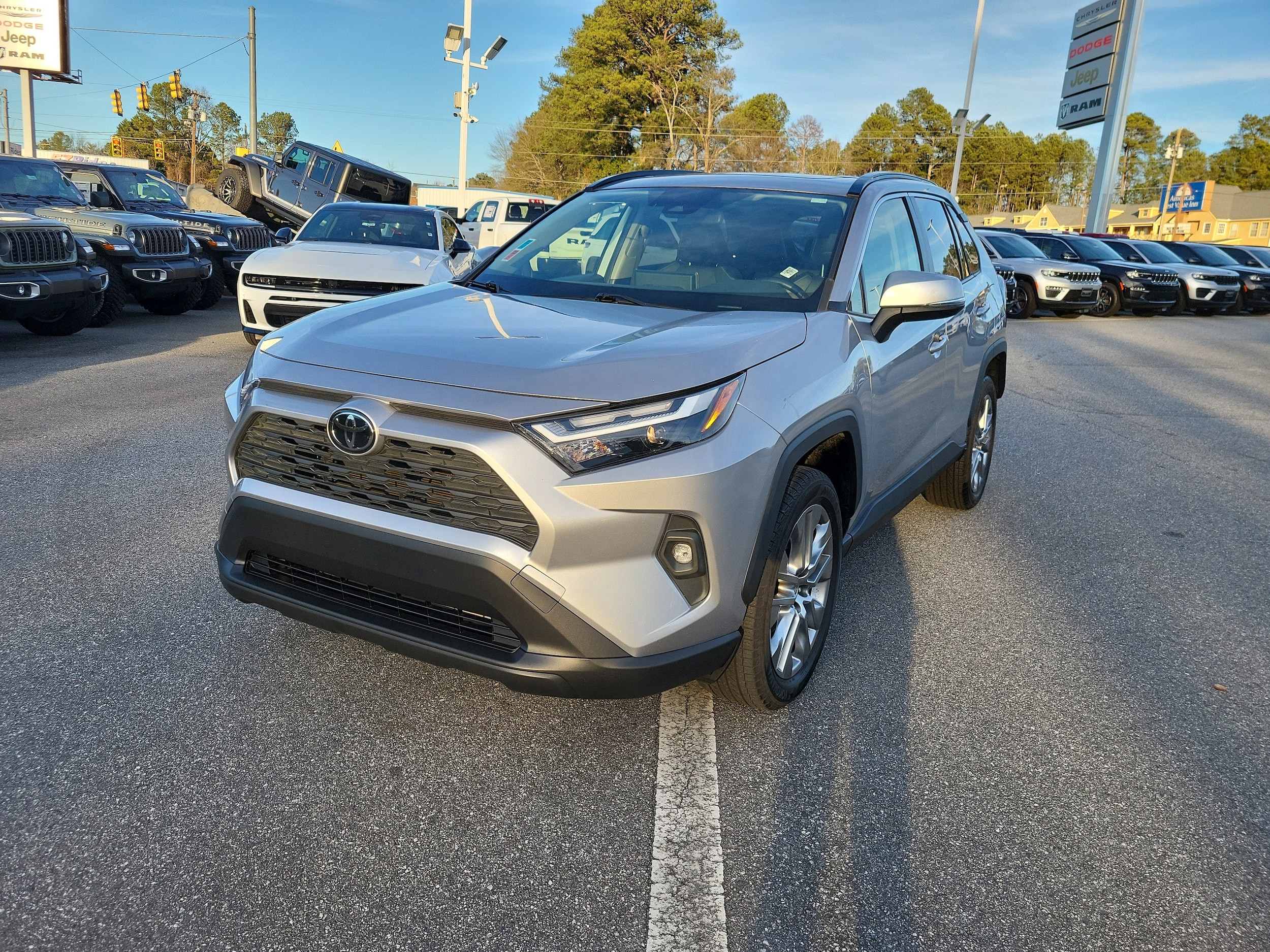 2023 Toyota RAV4 XLE Premium