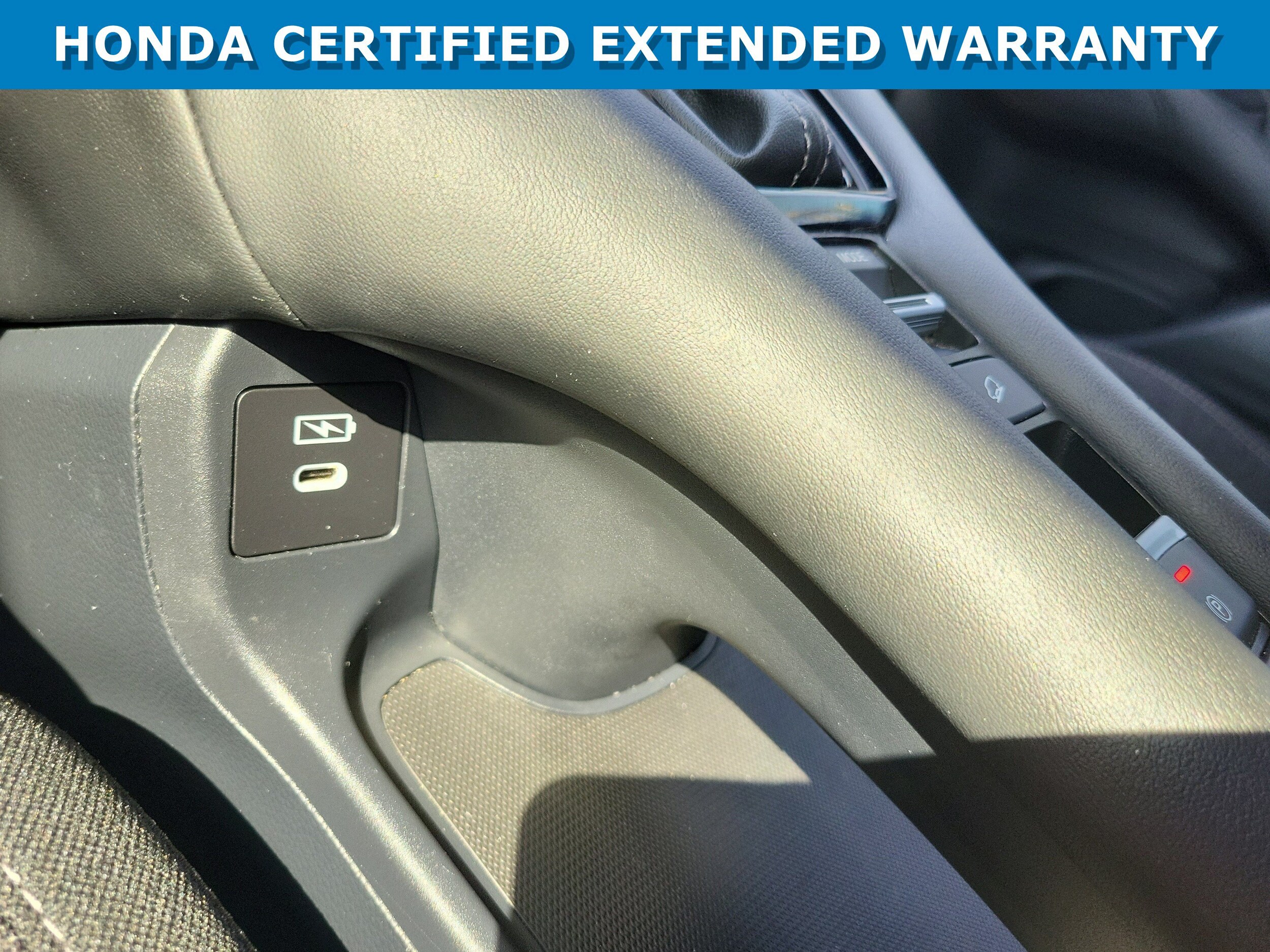 2025 Honda HR-V LX - Photo 37