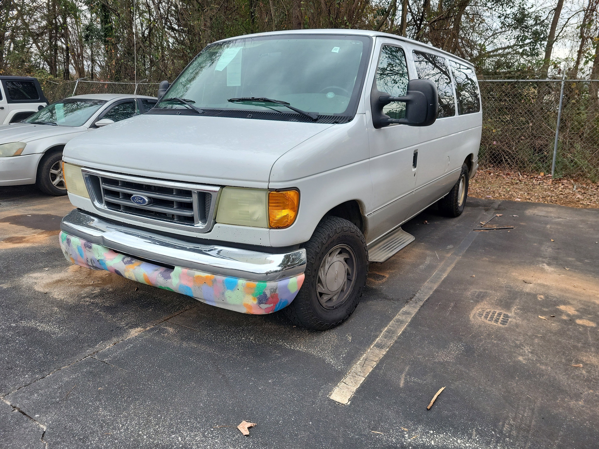 2003 Ford Econoline Wagon Chateau's photo
