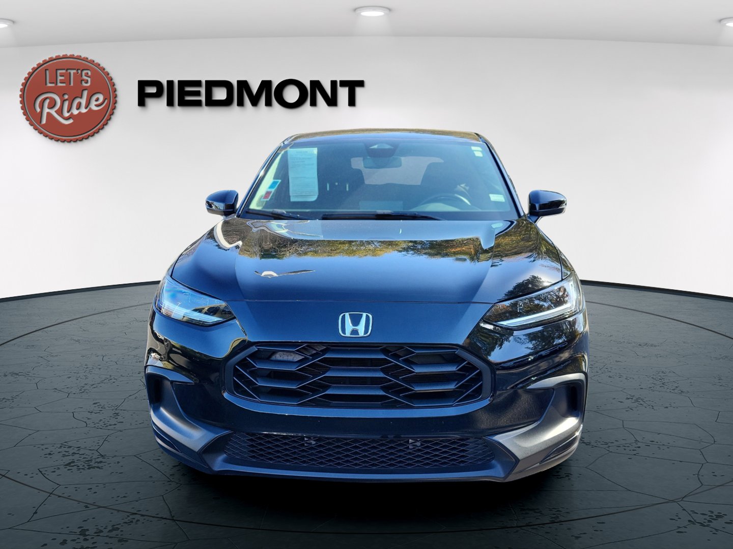 2024 Honda HR-V Sport photo 2