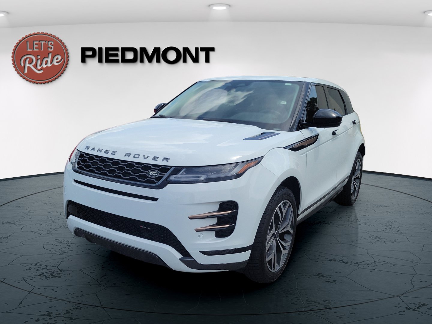 2023 Land Rover Range Rover Evoque R-Dynamic SE's photo