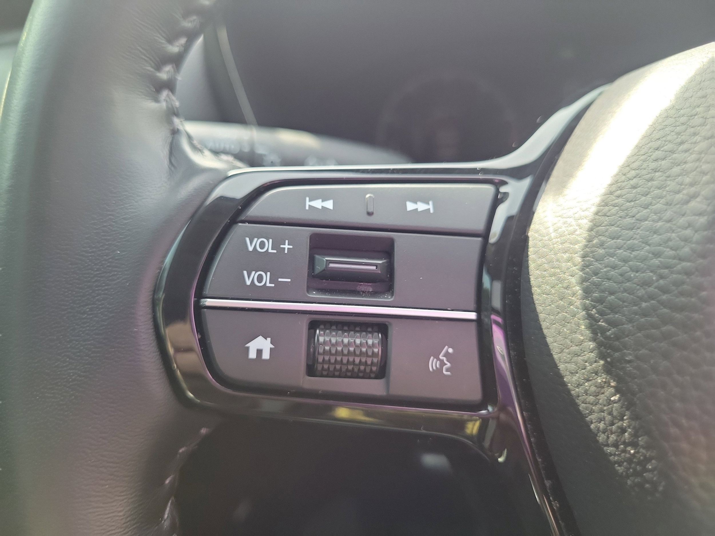 2025 Honda CR-V EX-L - Photo 30