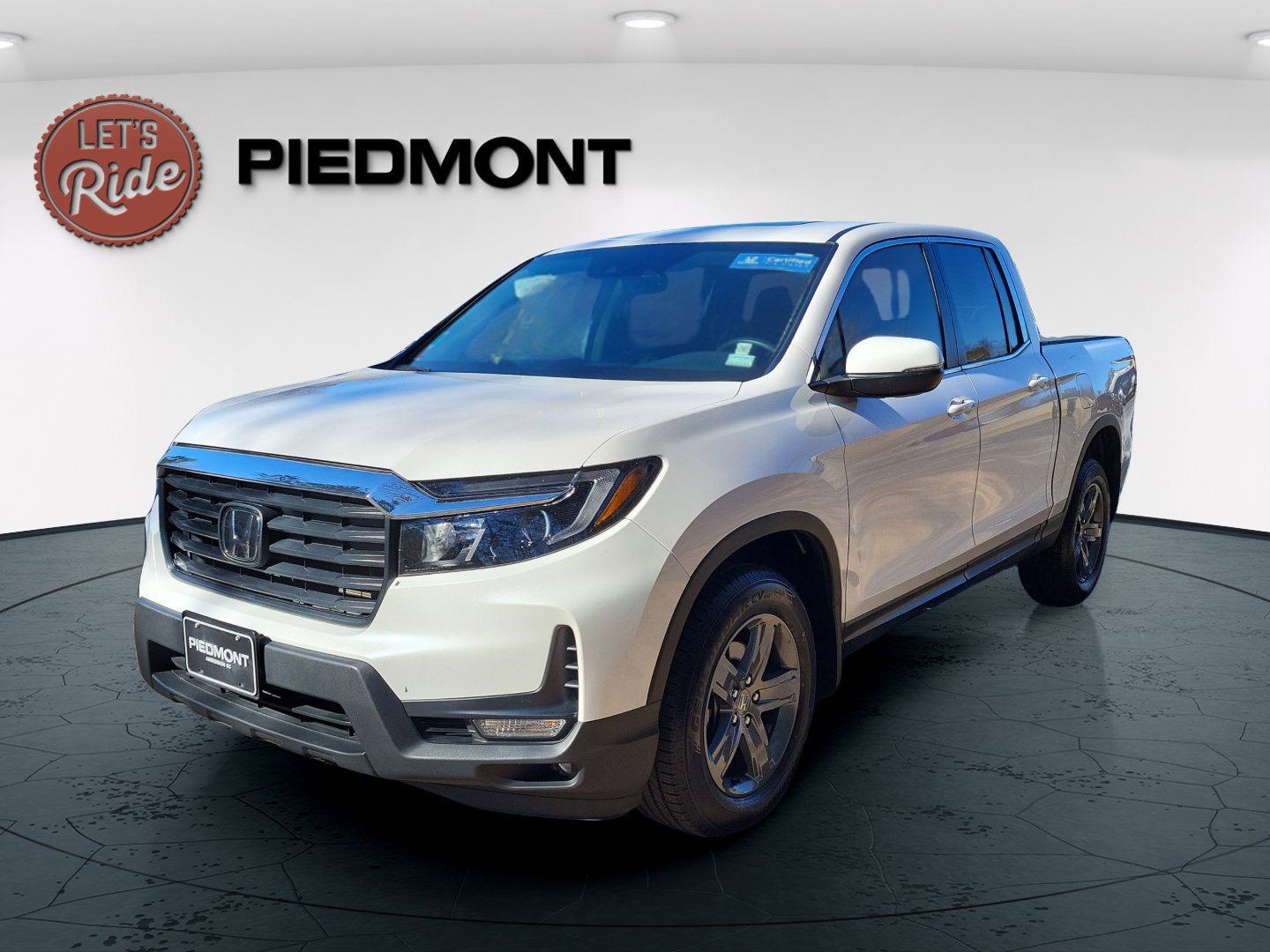 2023 Honda Ridgeline RTL's photo