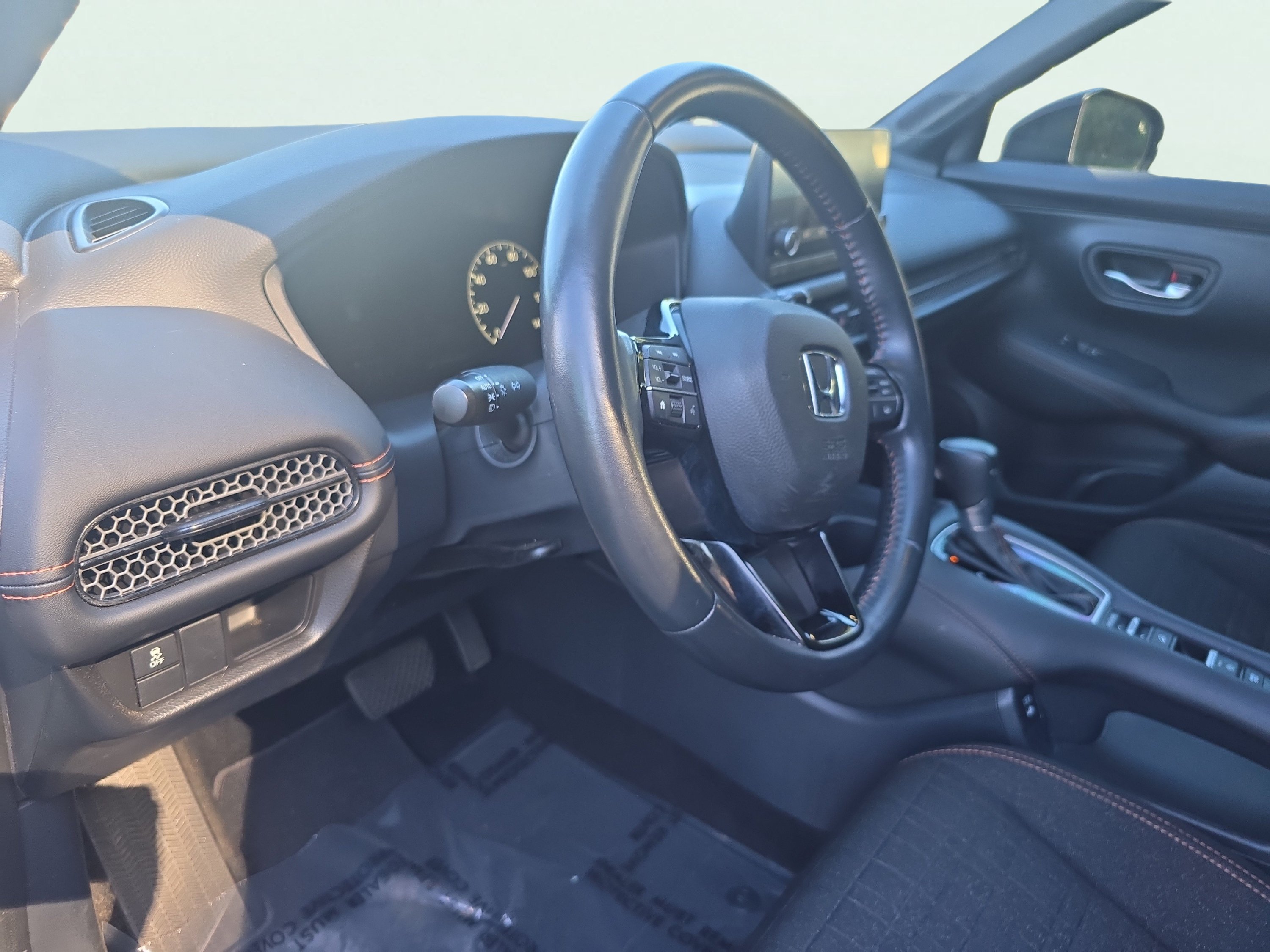 2025 Honda HR-V Sport - Photo 26