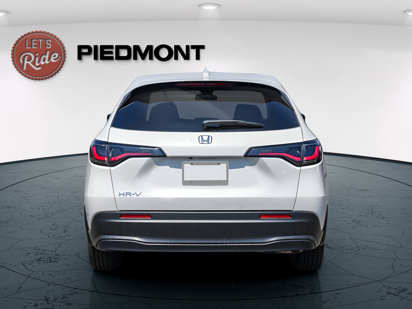 2026 Honda HR-V LX photo 2