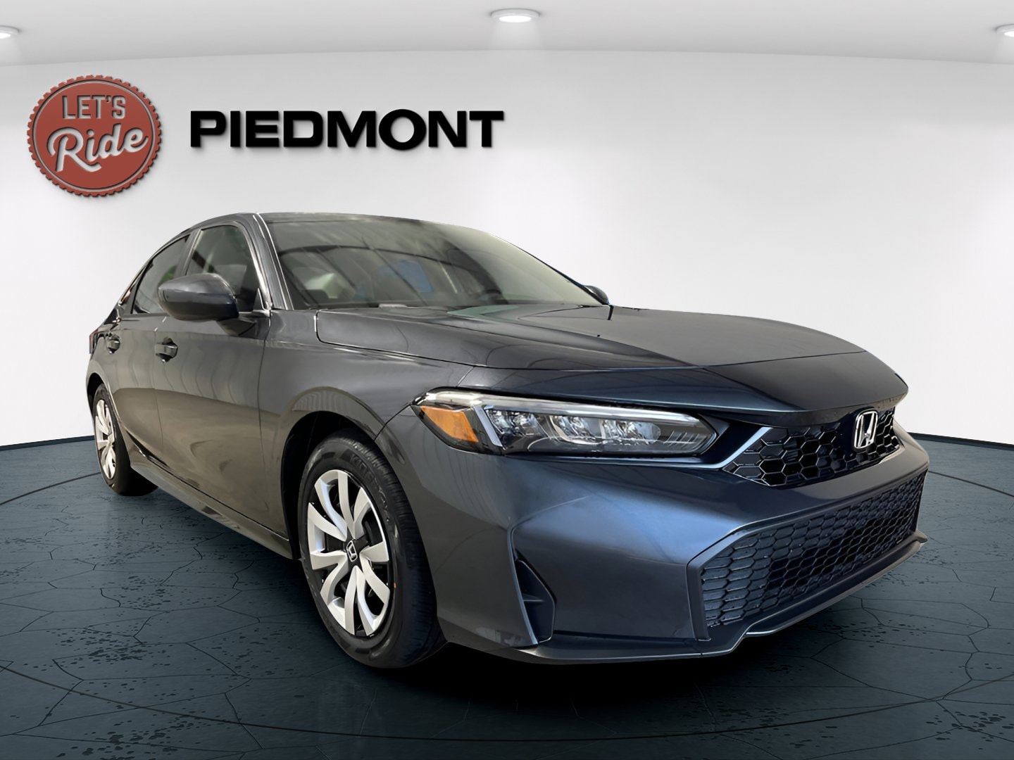 2026 Honda Civic LX's photo