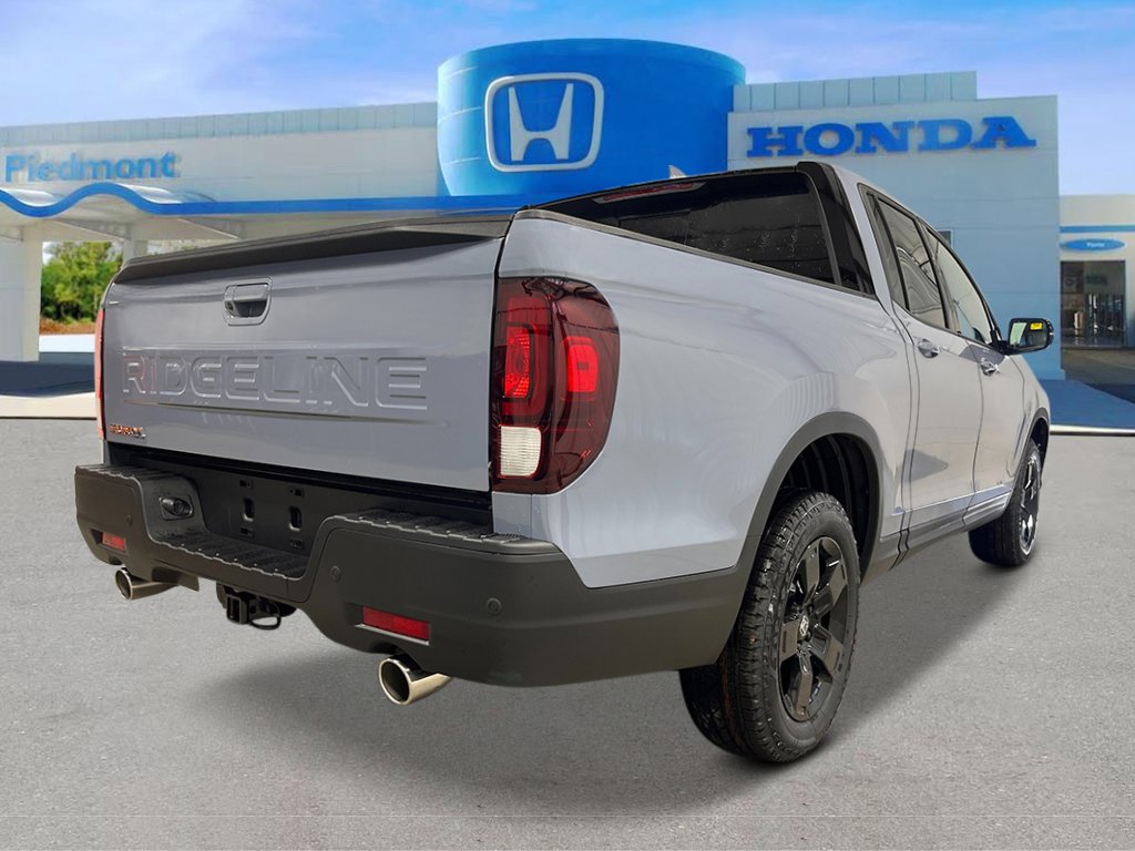 2026 Honda Ridgeline Black Edition photo 3