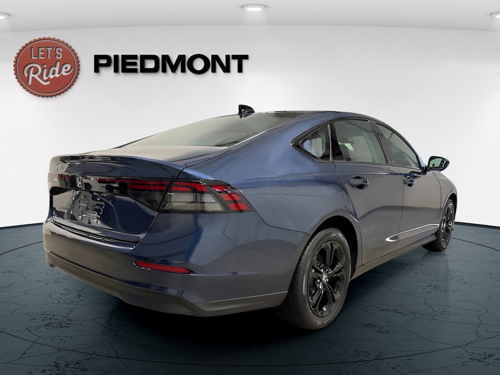New 2025 Honda Accord SE Sedan