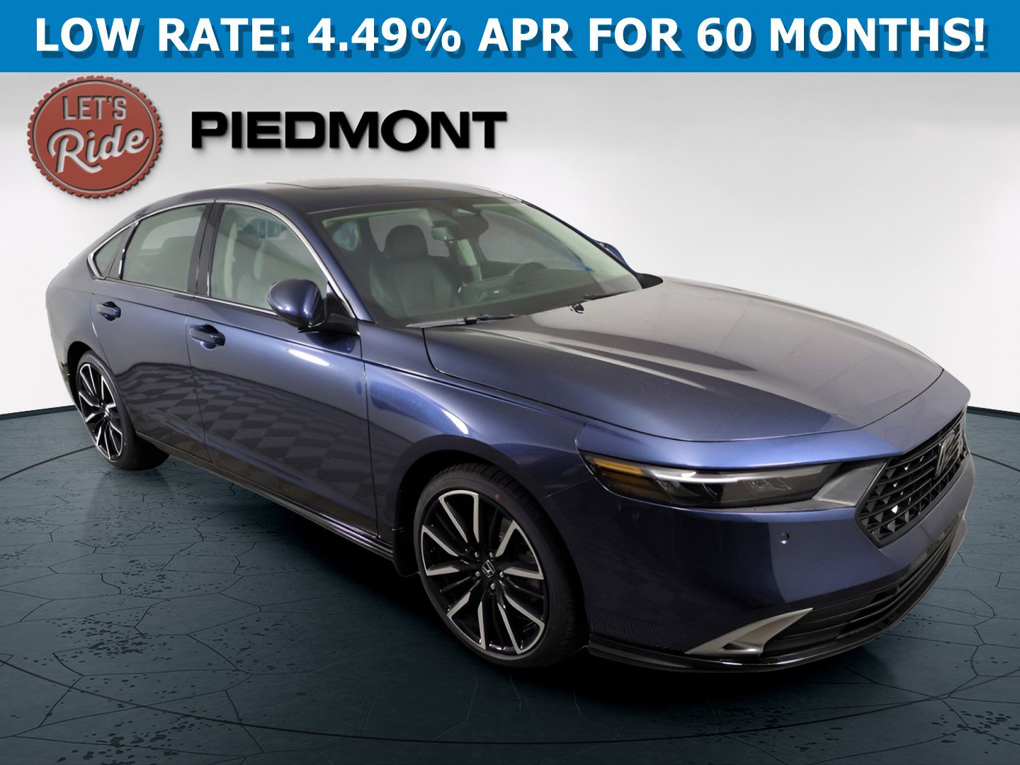 2026 Honda Accord Hybrid Touring's photo