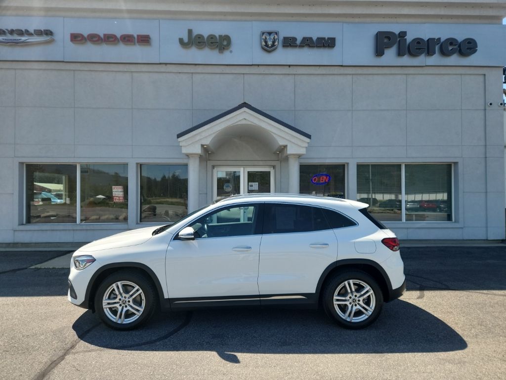 2021 Mercedes-Benz GLA GLA250 4MATIC's photo