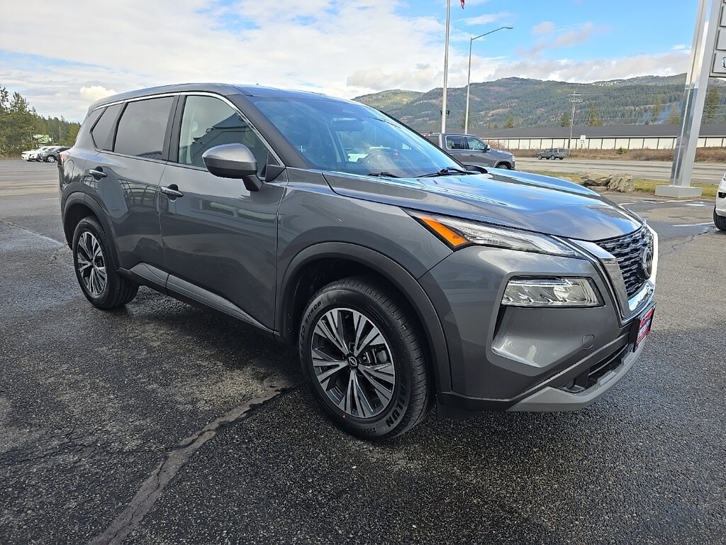 2023 Nissan Rogue SV photo 4