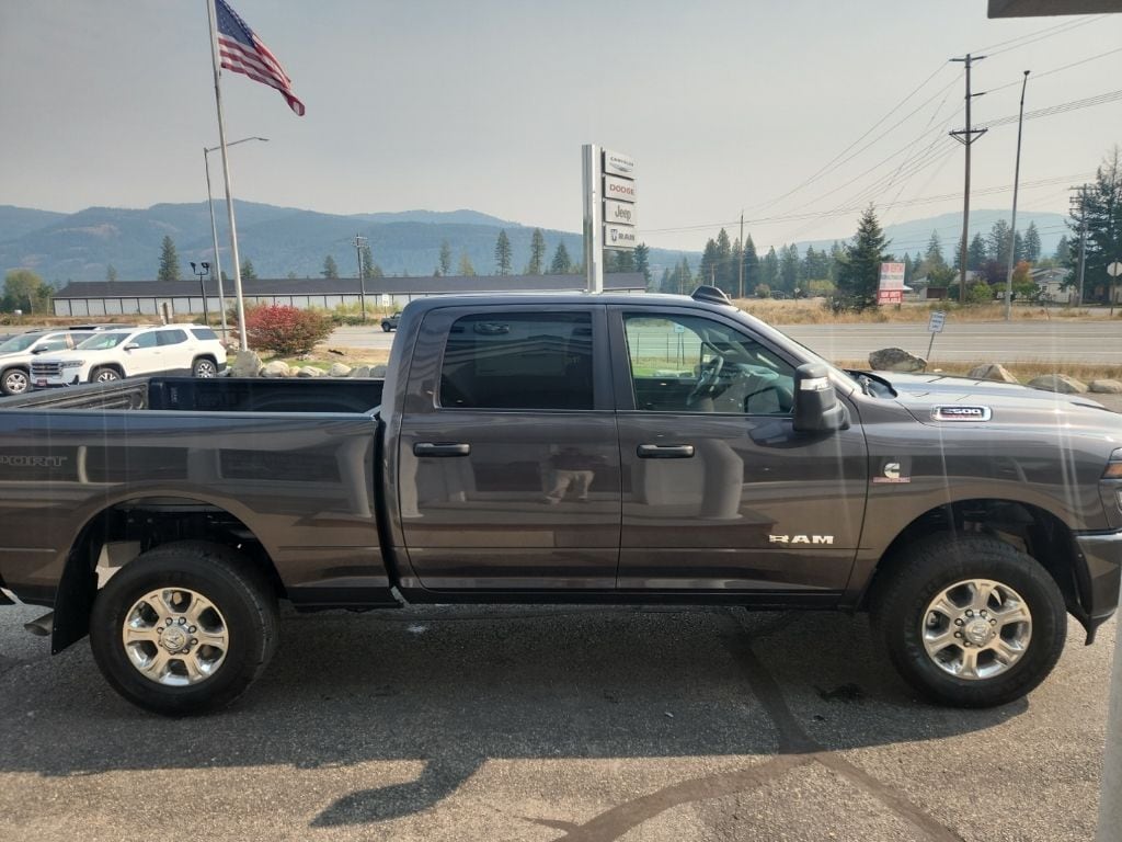 2026 RAM 2500 Big Horn - Photo 5