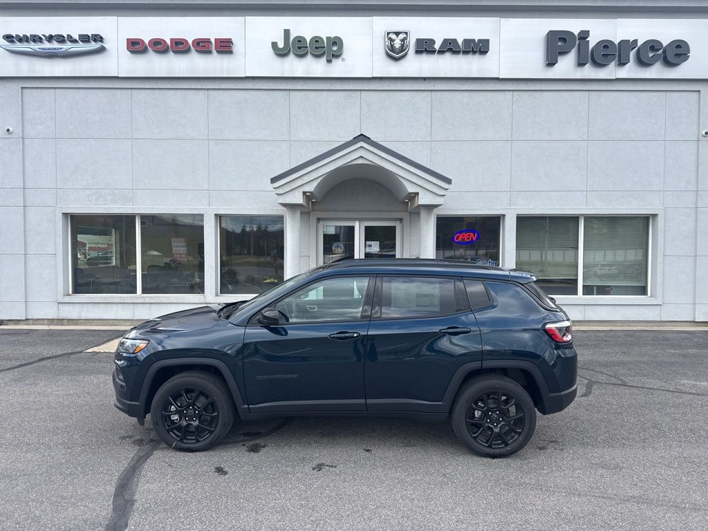 2026 Jeep Compass Altitude 4X4's photo
