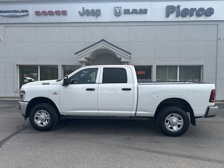 2025 Ram 3500 TRADESMAN CREW CAB 4X4 6'4 BOX Pickup