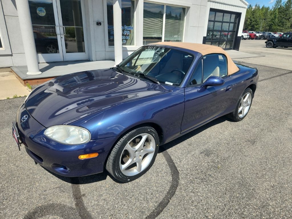 Used 2001 Mazda MX-5  with VIN JM1NB353810201490 for sale in Sagle, ID
