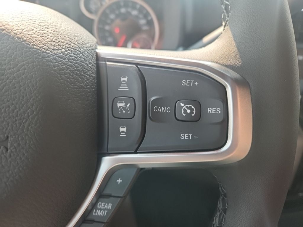 2026 RAM 2500 Big Horn - Photo 18