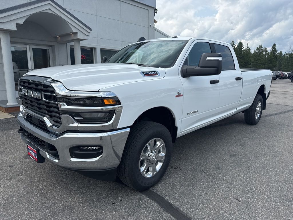 2025 RAM 2500 Big Horn - Photo 3