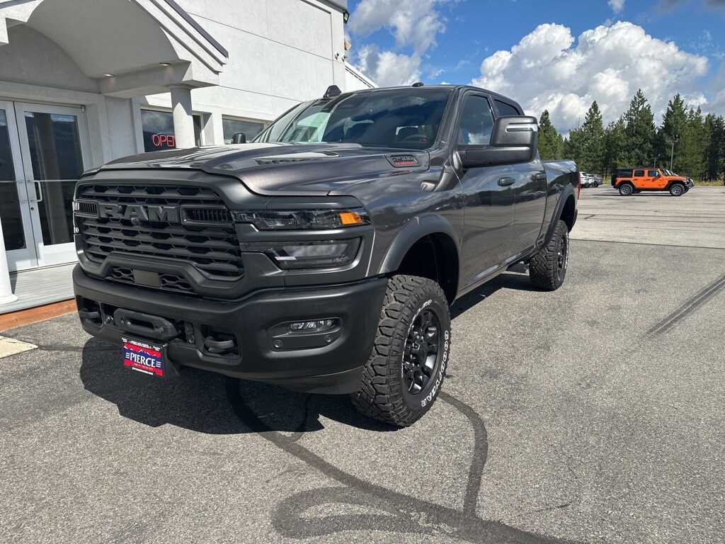 2025 Ram 2500 Tradesman photo 2
