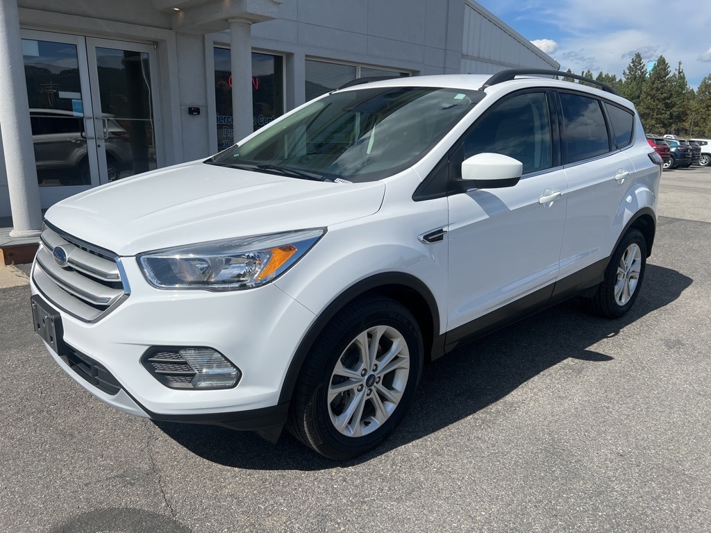 Used 2018 Ford Escape SE with VIN 1FMCU9GD5JUD07698 for sale in Sagle, ID