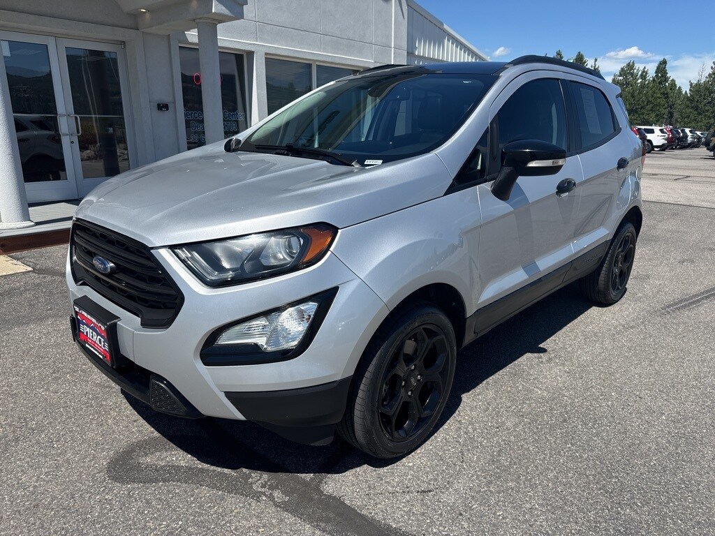 2021 Ford EcoSport SES photo 2