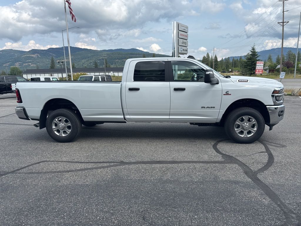 2025 RAM 2500 Big Horn - Photo 6