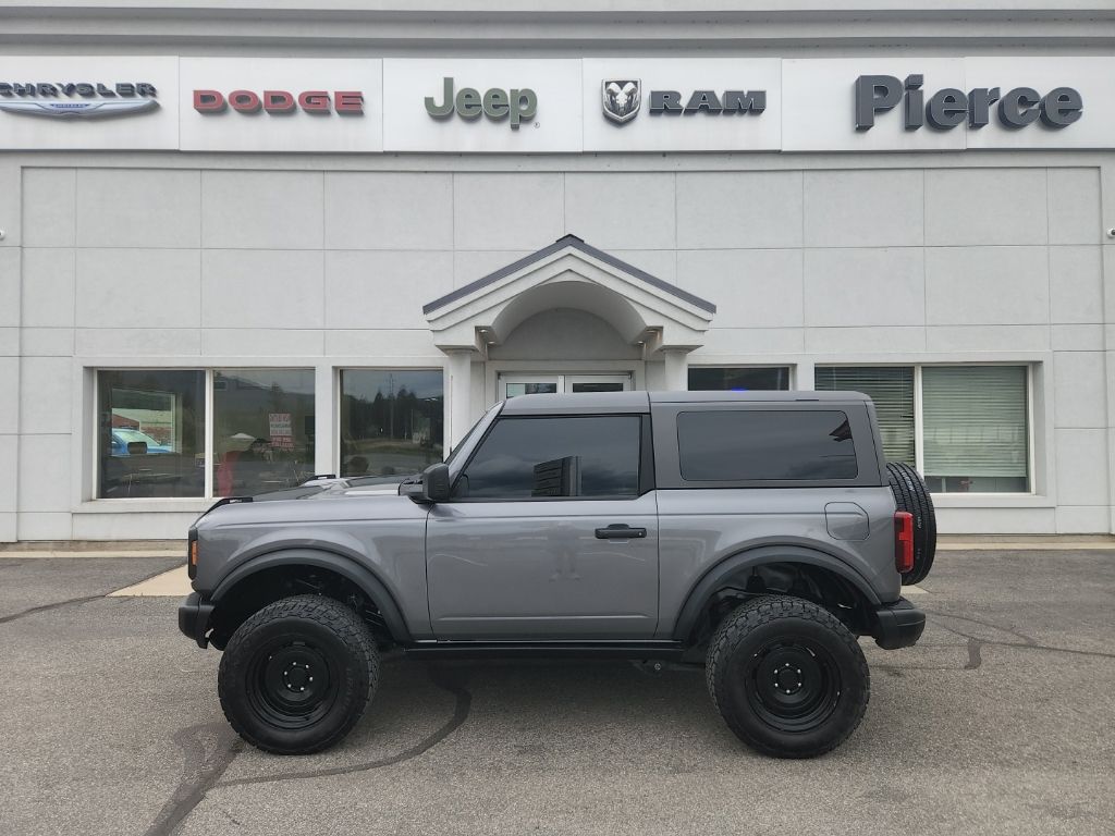2023 Ford Bronco Black Diamond Mid (322A) 4x4's photo