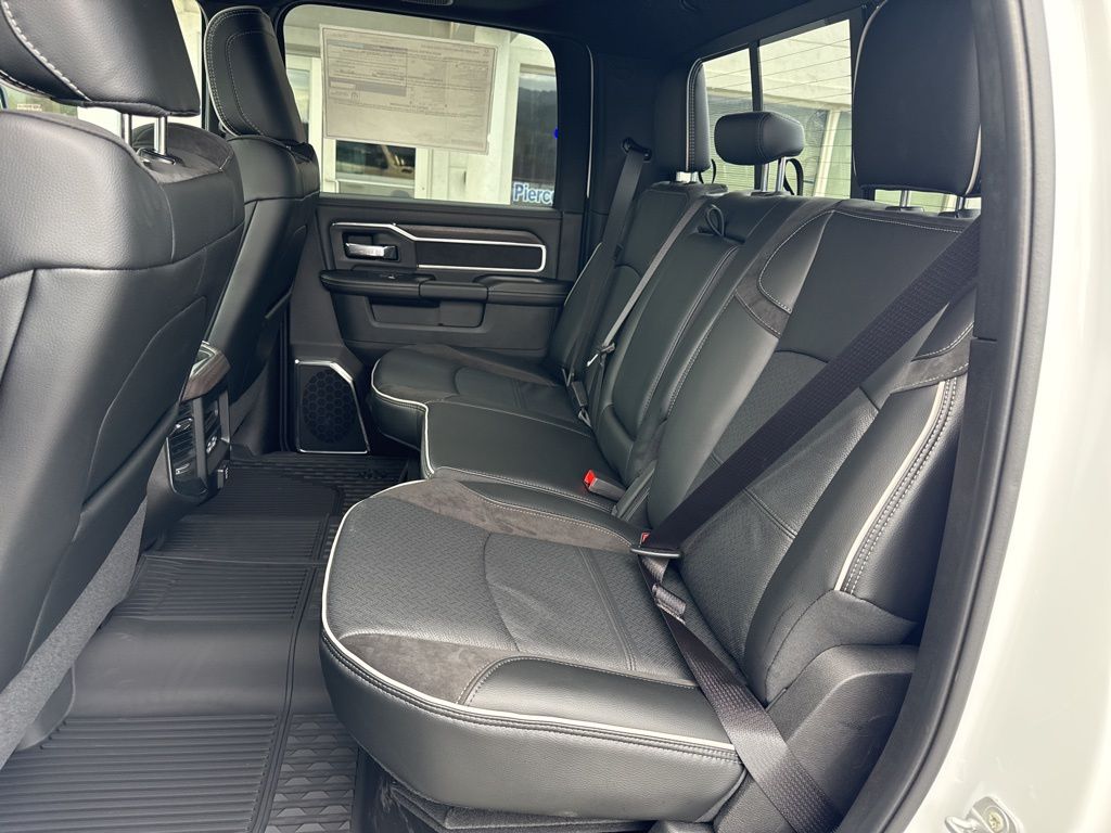 2026 RAM 2500 Laramie - Photo 10