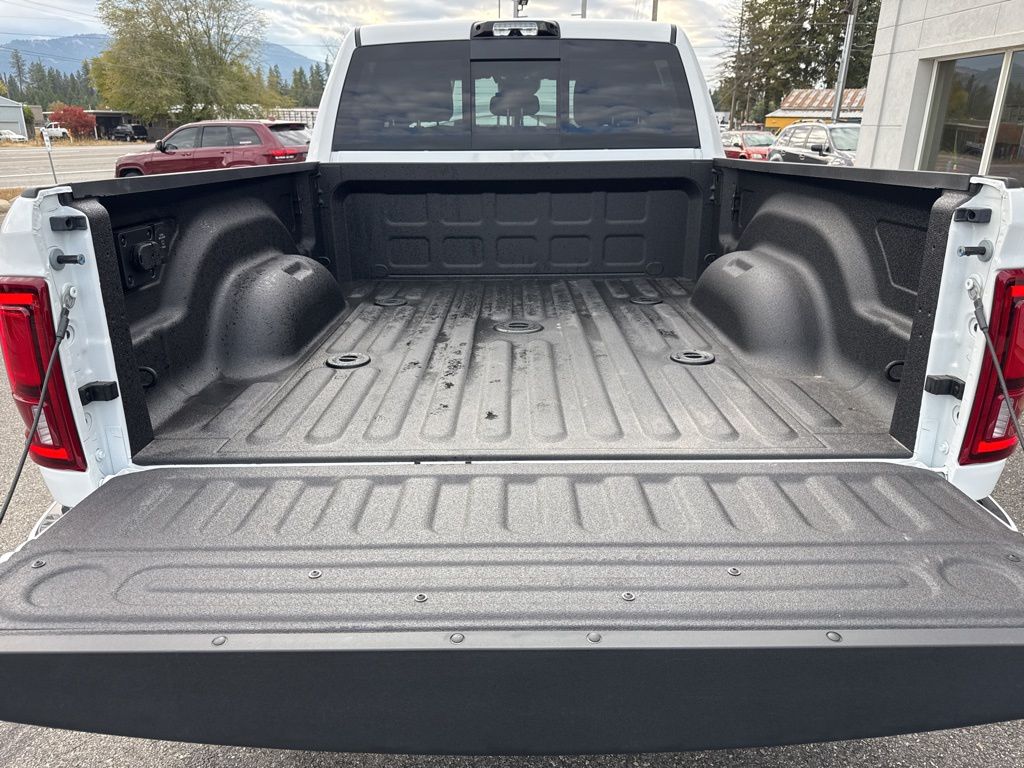 2026 RAM 2500 Laramie - Photo 33