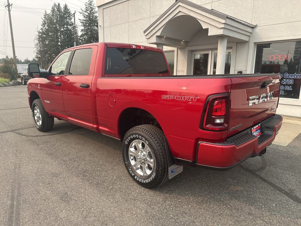 2026 RAM 3500 Big Horn - Photo 8