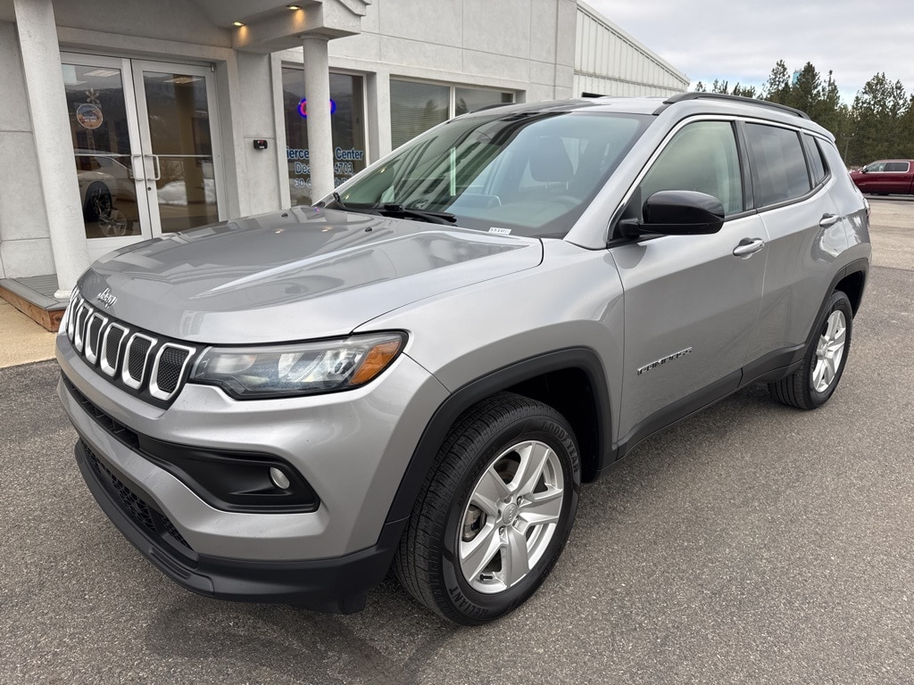 Certified 2022 Jeep Compass Latitude SUV