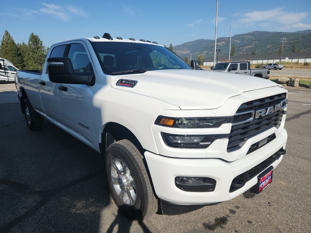2026 Ram 3500 Big Horn photo 4