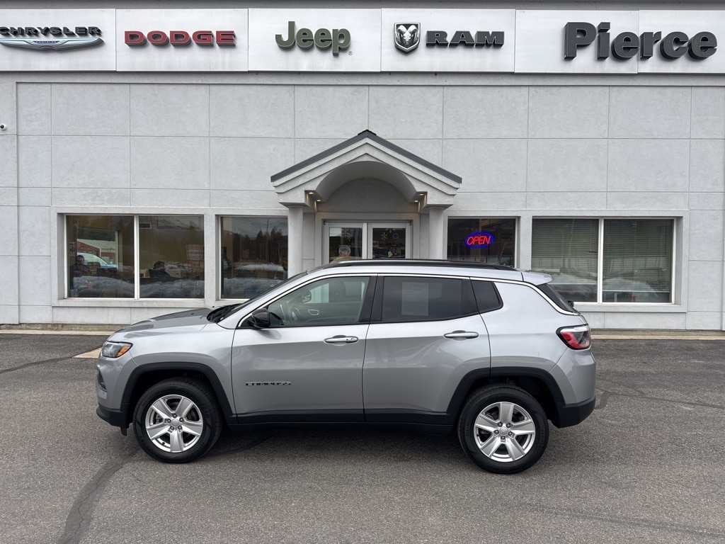 2022 Jeep Compass Latitude